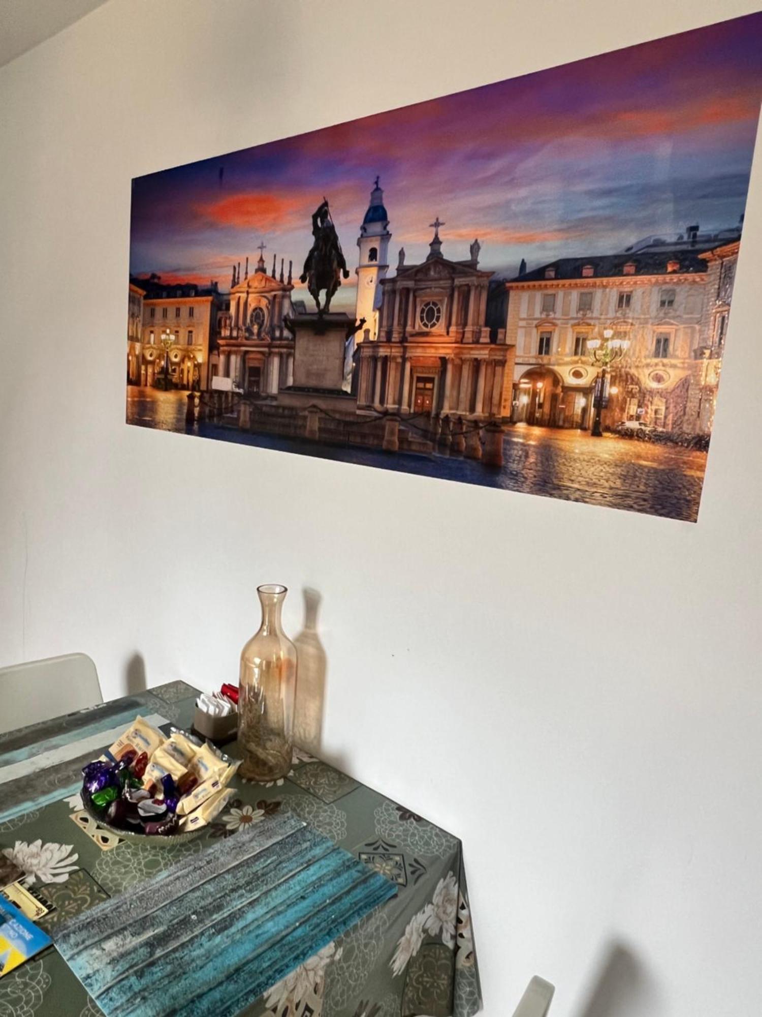 Sweet Apt Piazza Statuto 9 Nel Pieno Centro Di Torino Buitenkant foto